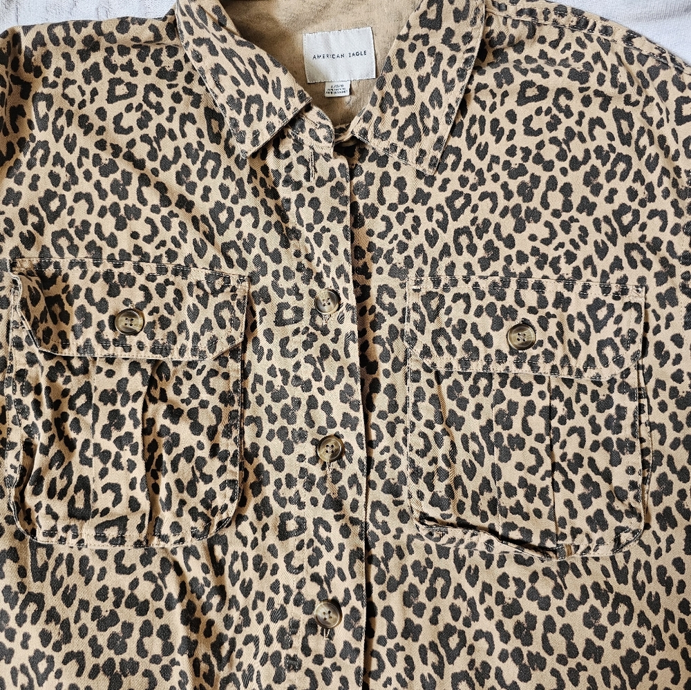 American Eagle Cropped Shacket - image 7